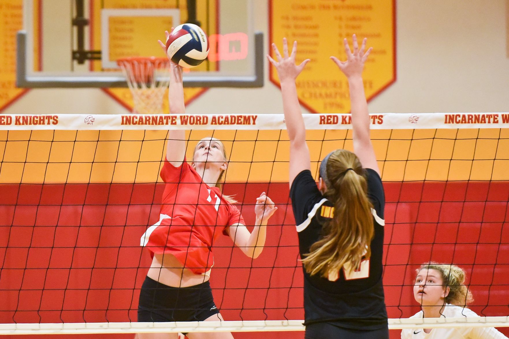 10/10/19 - Girls Volleyball - Cor Jesu at Incarnate Word